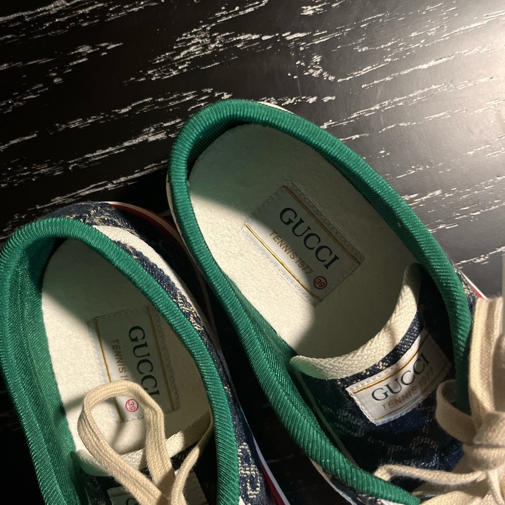 Gucci authentic 9.5 - Picture 5 of 6
